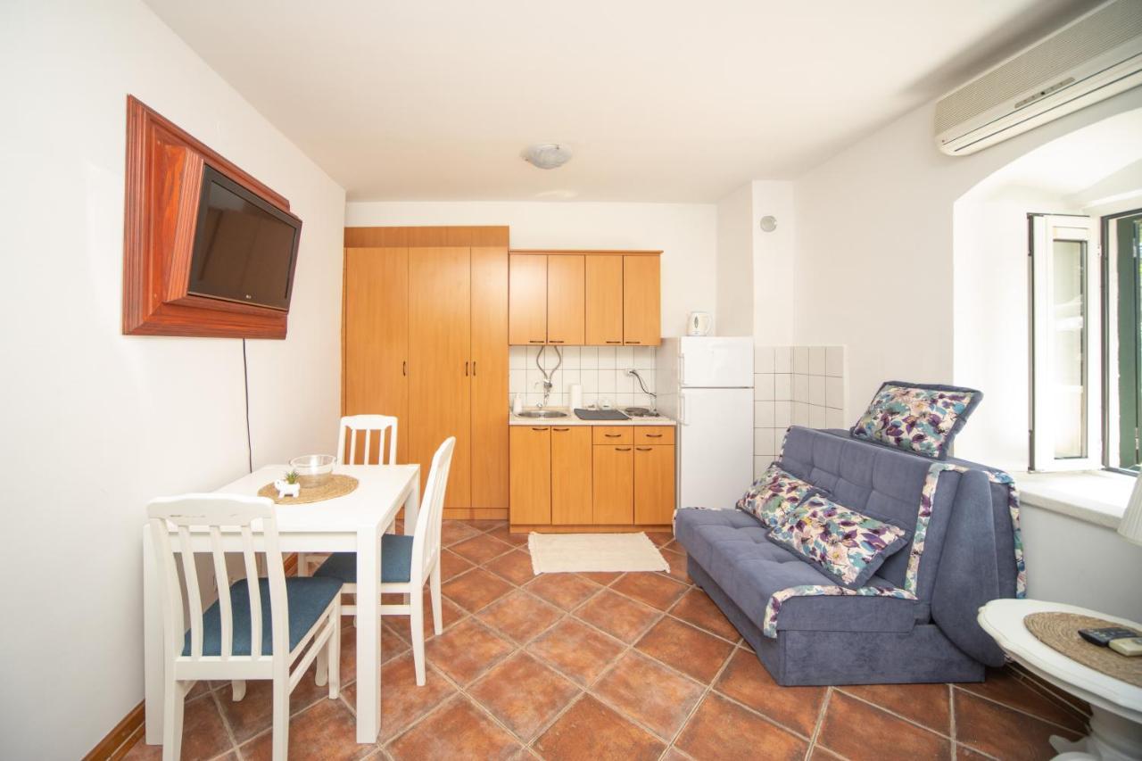 Kamena Palata Apartments Kotor Exterior foto